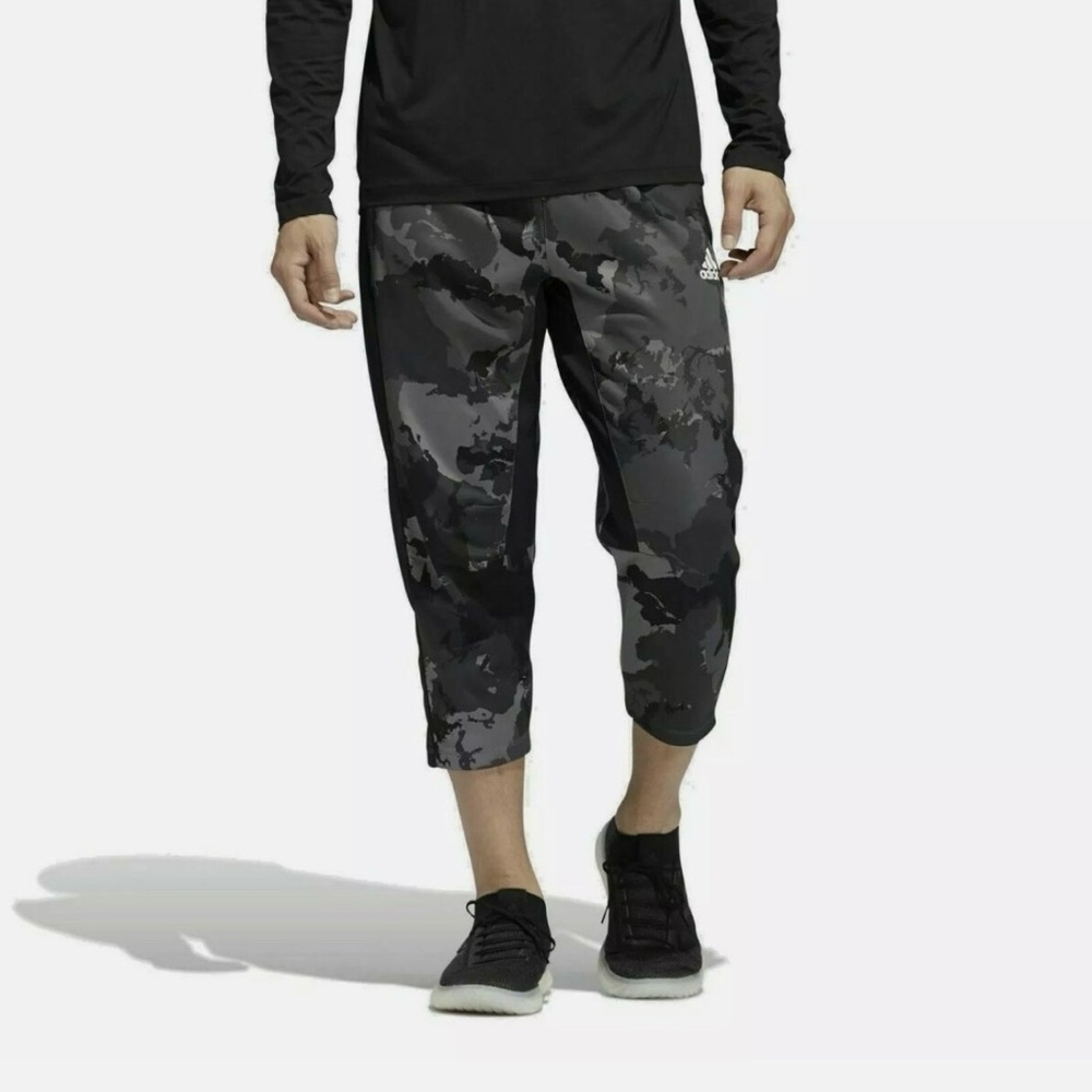 Adidas Mens Continent Camo City Pant Cropped
Jogger SZ Small Black Grey EUC